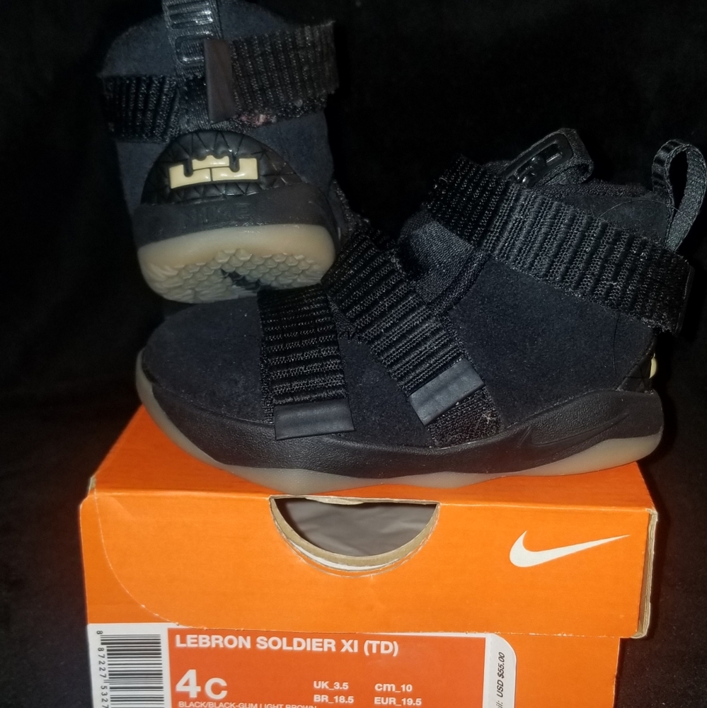 Nike Lebron's